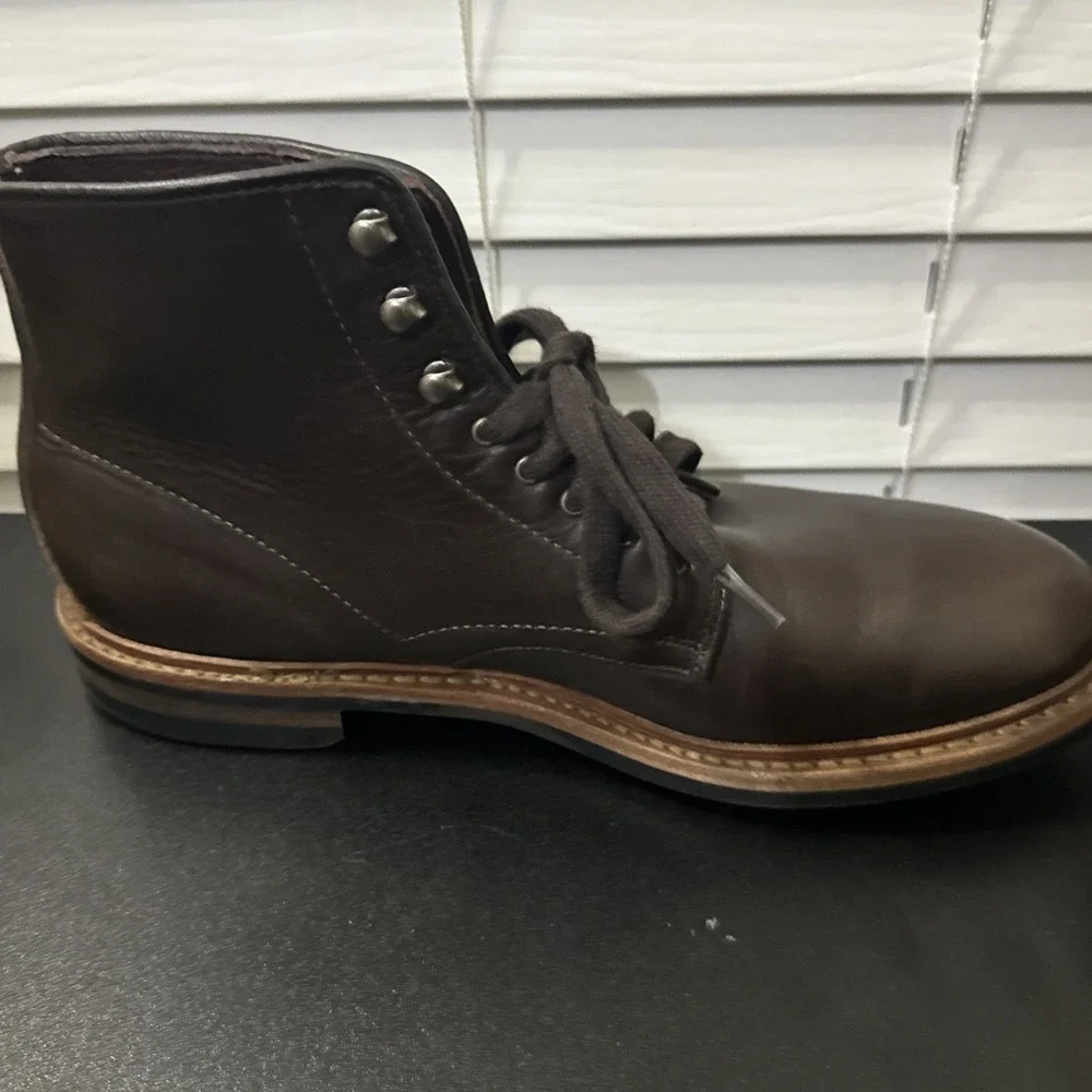 Allen Edmonds Higgins Mill Chromexcel‎ Natural Tan Size 9
